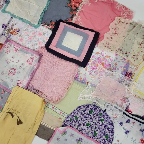 Vintage Multicolor handkerchiefs - Picture 3 of 12